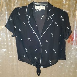 Retro Cherry Print Pipe Collar Crop Blouse